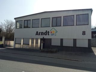 Fassadenbeschriftung Fa. Arndt